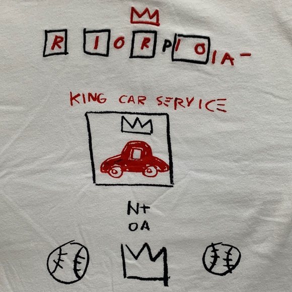 [SOLD] Uniqlo T-shirt 2 for $12 - Picture 4 of 6